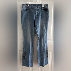 Harley Davidson Women’s Embroidered flare jeans size 6 EUC